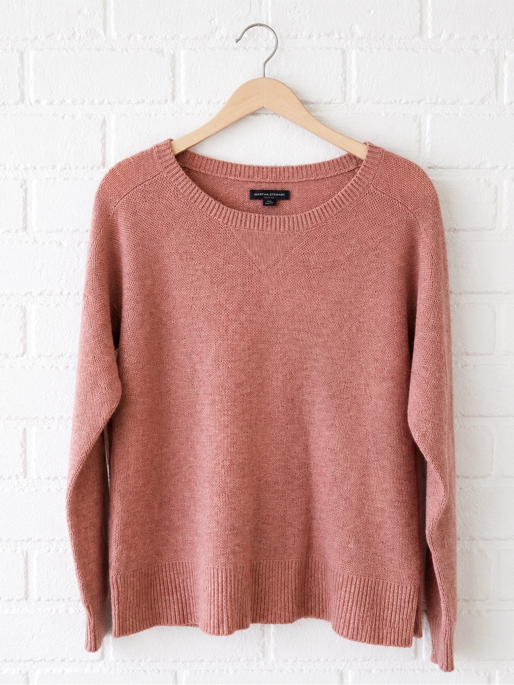 American Eagle Dusty Rose Knit Sweater Women’s Small Soft Crew Neck Pullover Coz